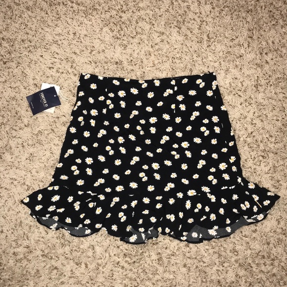 Matching Set - Picture 2 of 3